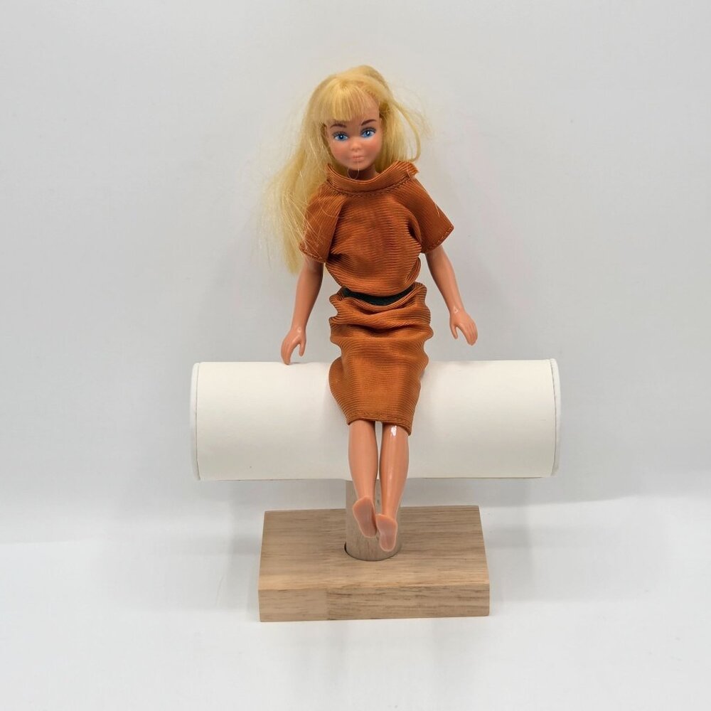 Vtg. 1967 Mattel Barbie Doll Philippines Skipper Flat Foot Blonde